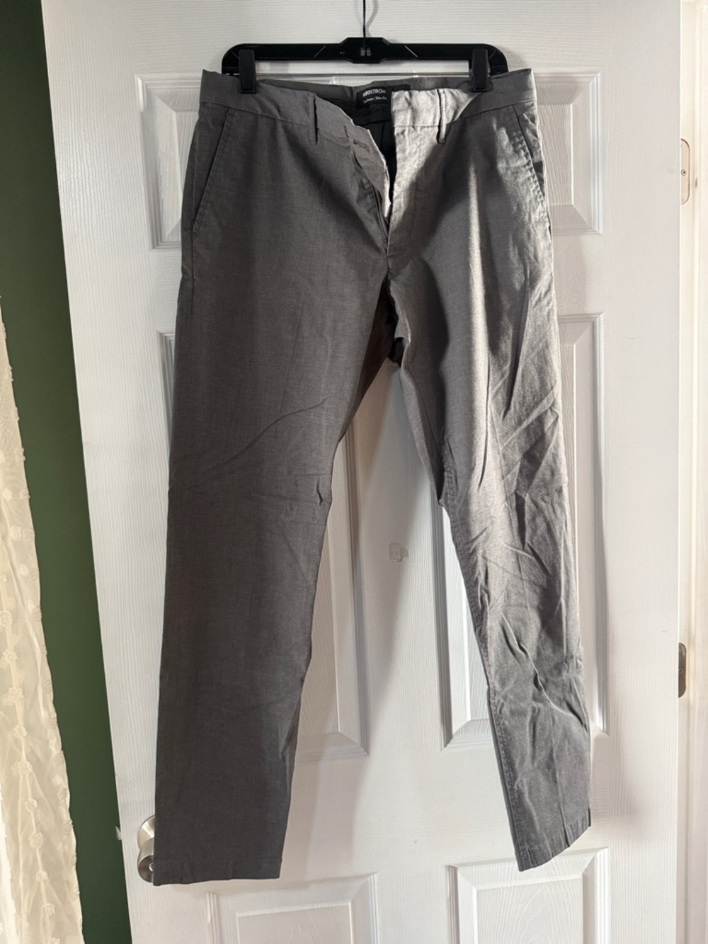 Nordstrom Men's Gray Slim Chinos